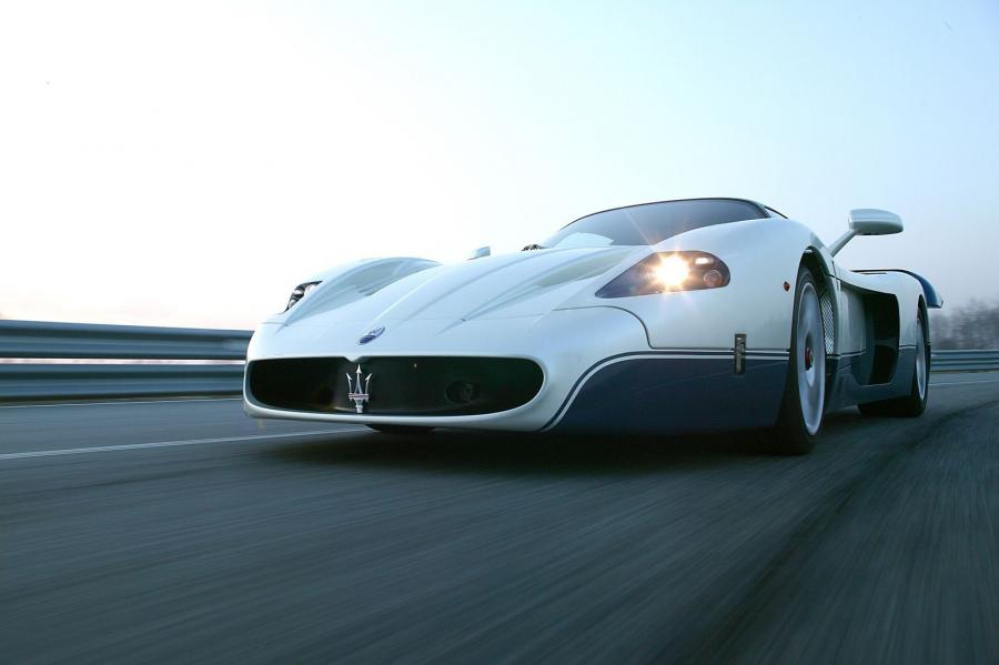  Maserati MC-12 2004 года  (фото 52 из 53)